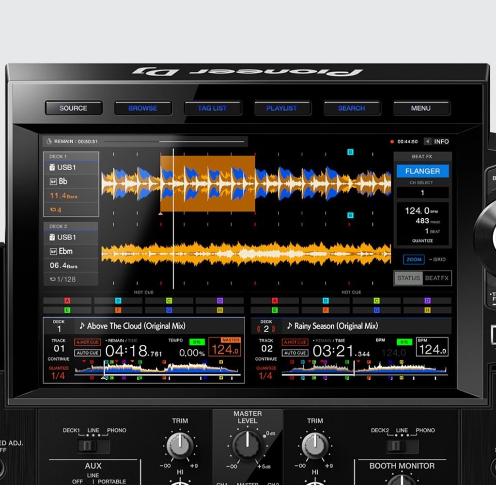 XDJ-RX3_Feature_10-inch-screen_1082x1000-min